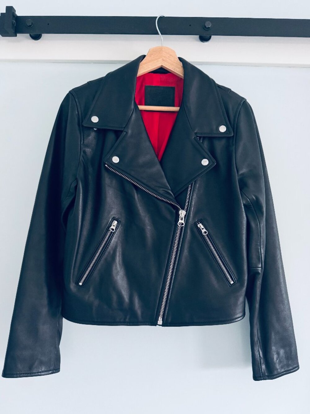 Black Levi's Motorcycle Jacket – Cropped Fit – Red Lining – Excellent Condition
